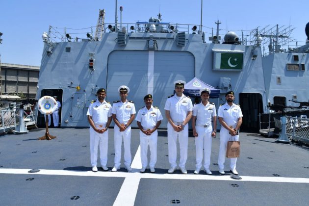 High-Profile Egyptian Navy Commander Visits PAK NAVY Units In Karachi