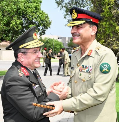 Commander TURKISH Land Forces Gen Selcuk Bayraktaroglu And PAK ARMY CHIEF General Asim Munir Discusses indian And iranian Terrorism In Beloved Peace Loving Sacred PAKISTAN At GHQ Rawalpindi