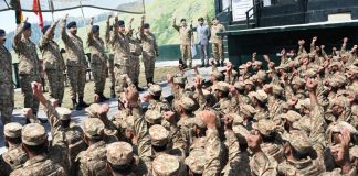 PAK ARMY CHIEF Exposes The Post-Election False Flag Ops And Propaganda Of World's Number 1 Shameless Terrorist india Against Beloved Peace Loving Sacred Country PAKISTAN During Visit To LOC