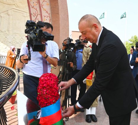 AZERBAIJAN President H.E Mr. Ilham Aliyev lays floral wreath at MARTYRS Memorial at PAKISTAN Monument in Islamabad