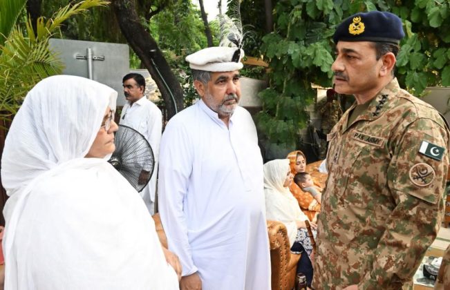 PAK ARMY CHIEF (COAS) General Asim Munir Attends The Funeral Prayers Of Captain Muhammad Osama Bin Arshad Shaheed At Chaklala Garrison