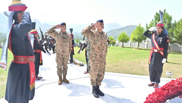 COAS General Syed Asim Munir meets troops who participated in Tirah CT Ops at Orakzai District