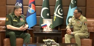 Russian Deputy CGS Col Gen Sergey Yurvavich Istrakov And CJCSC Gen Sahir Shamshad Mirza Discusses The Serious Issue Of indian And iranian Terrorism In Sacred PAKISTAN At Joint Staff HQ Rawalpindi