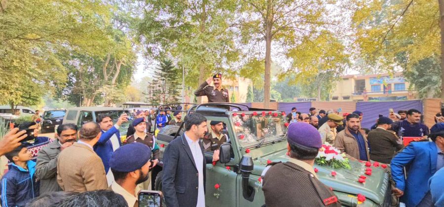 Former DG ISPR Lieutenant General Asif Ghafoor Retires After Sacred Country PAKISTAN For 40 Years