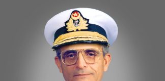 Former PAK NAVAL CHIEF (CNS) Admiral Yastur Ul Malik Laid To Rest With Complete MILITARY HONORS In Lahore