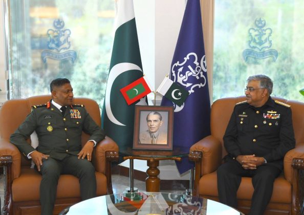 Chief Of Defense Force MALDVIVES Held One On One High-Profile And Most Important Meeting With PAK NAVAL CHIEF Admiral Muhammad Ashraf At NAVAL HQ Islamabad