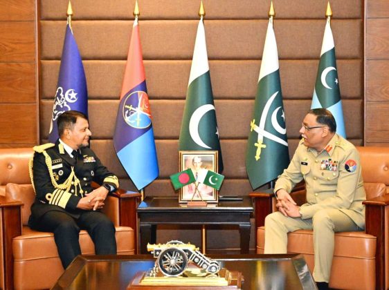NAVAL CHIEF Of PAKISTAN Iron Brother BANGLADESH Admiral M. Nazmul Hassan Held One On One Most Important Meeting With CJCSC General Sahir Shamshad Mirza At Joint Staff HQ Islamabad