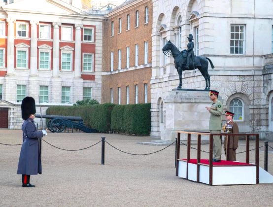PAK ARMY CHIEF General Asim Munir Participates awarded Guard of Honor during uk visit