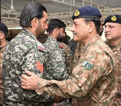 COAS General Asim Munir Spend Eid-ul-Fitr With Brave PAK ARMED FORCES Deployed in DI Khan District And South Waziristan District
