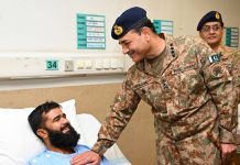 PAK ARMY CHIEF General Hafiz Syed Asim Munir Inquires The Health Of PAK ARMED FORCES And PAK CITIZENS During MARKA-E-HAQ OPERATION BUNYAN-UM-MARSOUS