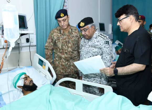 PAK NAVAL CHIEF Adm Muhammad Naveed Ashraf Pays Rich Tribute To The Injured Bravest Sons of Sacred PAKISTAN