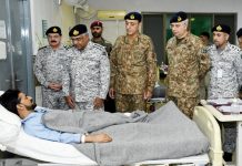PAK NAVAL CHIEF Admiral Muhammad Naveed Ashraf visits CMH Rawalpindi to inquire about the Health of Injured Bravest Sons of Sacred PAKISTAN