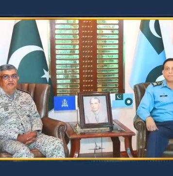 PAK NAVAL CHIEF (CNS) Admiral Muhammad Naveed Ashraf And PAK AIR CHIEF (CAS) Air Chief Marshal Zaheer Ahmed Babar Held High-Profile Important Meeting At AIR HQ Islamabad