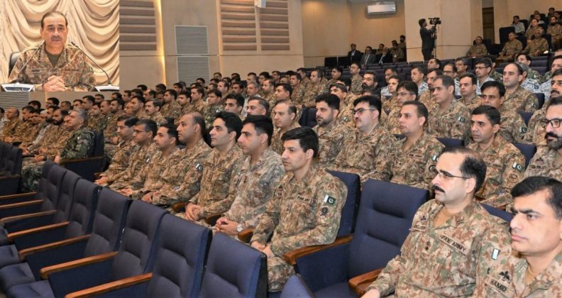 Field Marshal PAK ARMY CHIEF Hafiz Syed Asim Munir address the Graduating Officers of and National Security and War Course at National Defense University (NDU)