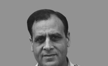 PAK AIR FORCE Pays Rich And Glorious Tribute To The Bravest Son Of Sacred Country PAKISTAN Wing Commander Ghulam Ahmed Khan Sitara-i-Jurrat On His 95th Birth Anniversary
