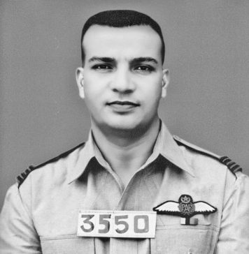 PAK AIR FORCE Pays Rich Tribute To The Bravest Son Of Sacred PAKISTAN Wing Commander Mervyn Leslie Middlecoat Shaheed On His 94th Birth Anniversary