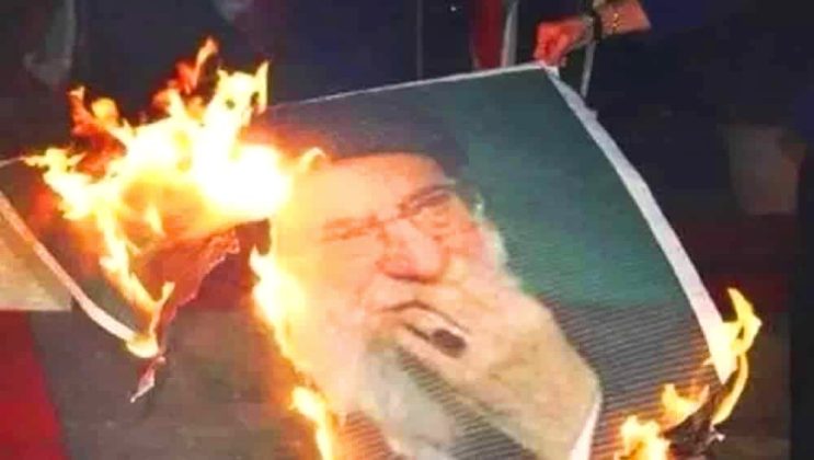 Unknown Potential Attackers Brutally Kills 5 x iranian commandos Like Rabid Dogs During Attack Out At Restive Sistan-Balochistan Near The Border Of Beloved Peace Loving Sacred PAKISTAN