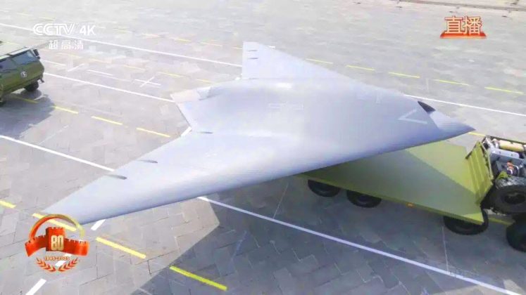 CHINESE GJ-11 - 21 flying wing combat drone