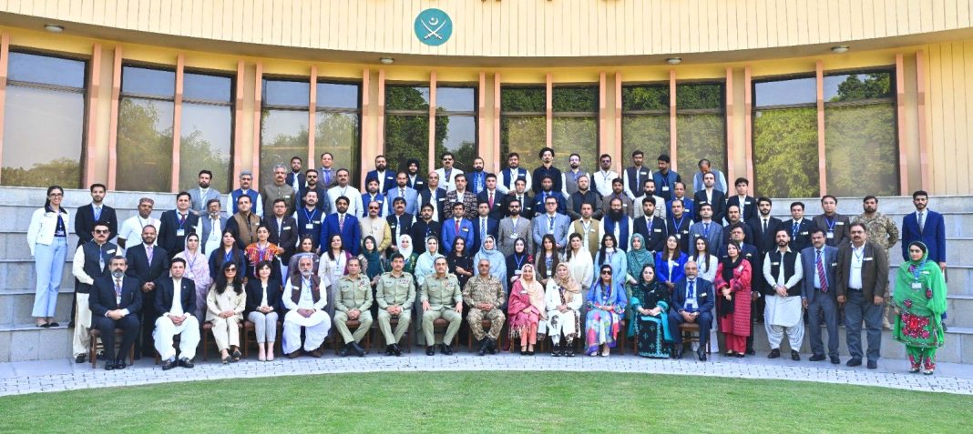 Field Marshal PAK ARMY CHIEF (COAS) Hafiz Syed Asim Munir Vows Brave