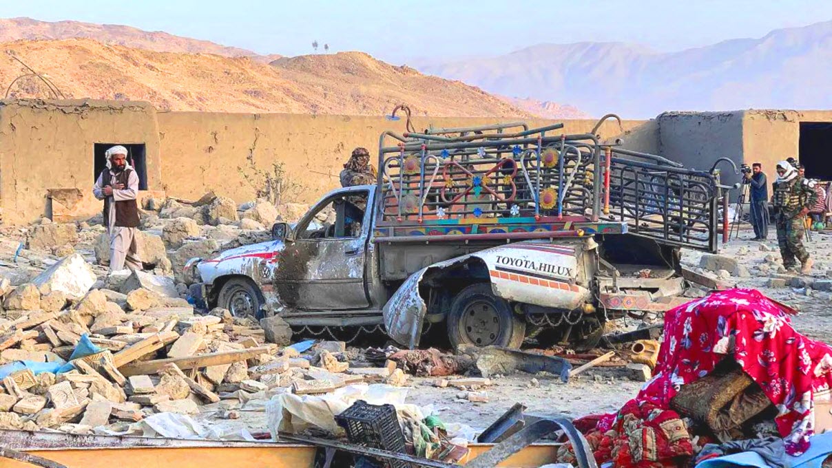 indian - iranian and norwegian Khwarij Terrorists Training Centre Destoyed by Brave And Valiant PAK ARMED FORCES in afghanistan